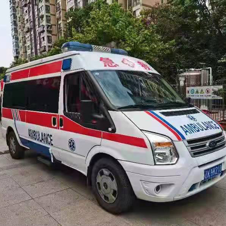畅好乡长途救护车护送病人返乡